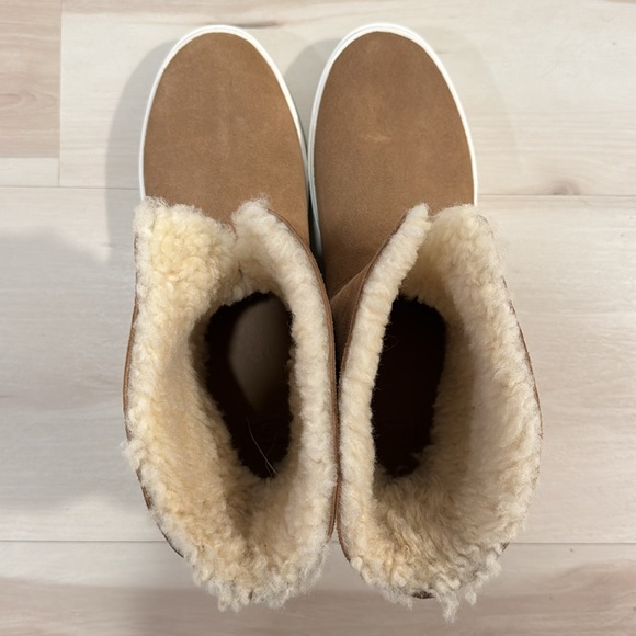 UGG Sneaker Slide Boots size 9.5 - Picture 4 of 10